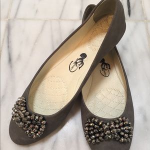 Grey Ballet Flats with sparkle bow